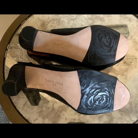 Taryn Rose black sling back sandals sz 9.5 - Picture 4 of 5